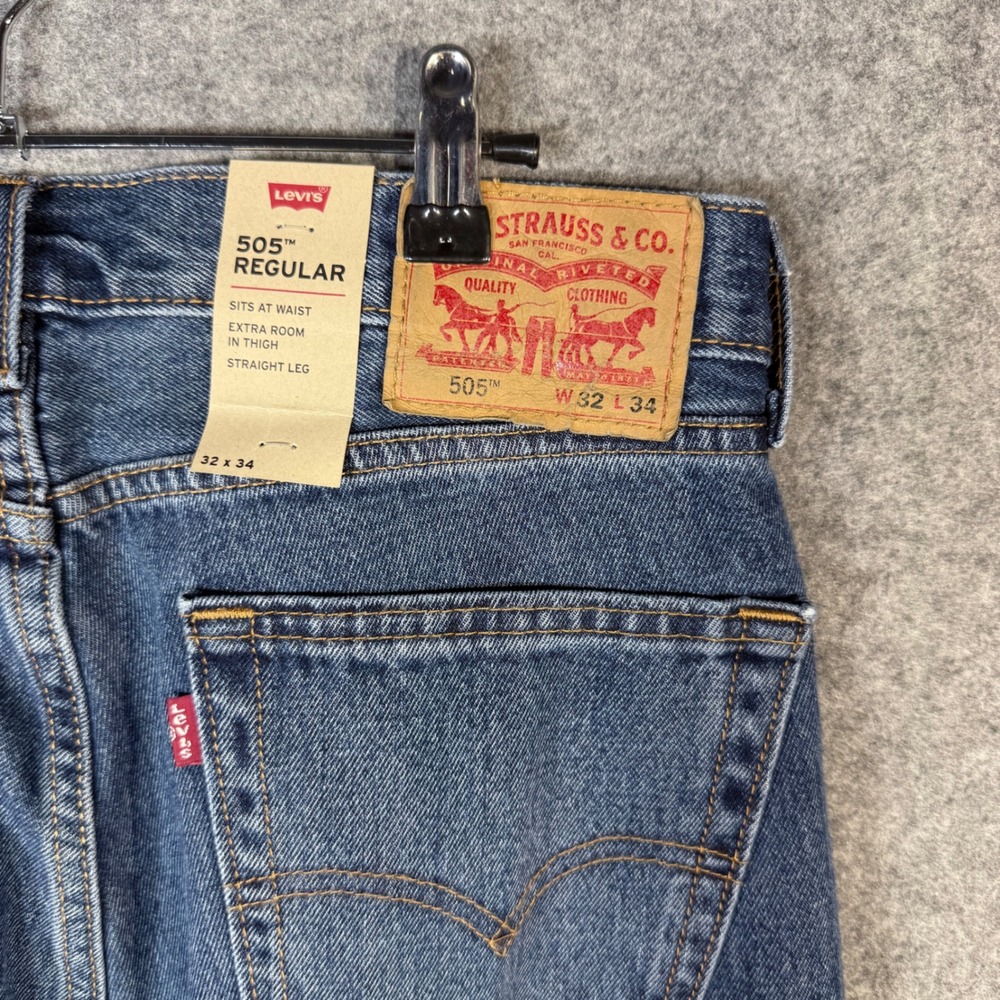 Levi's 505 Regular Fit‎ Jeans Mens Size 32x34 Medium Wash Denim Straight Leg - Picture 5 of 7